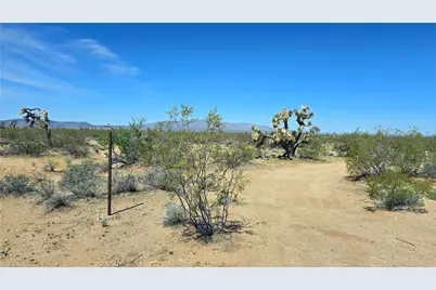 5558 E Red Barrel Road, Yucca, AZ 86438 - Photo 35