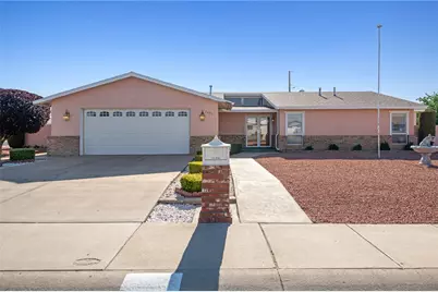 3695 N Willow Road, Kingman, AZ 86409 - Photo 1