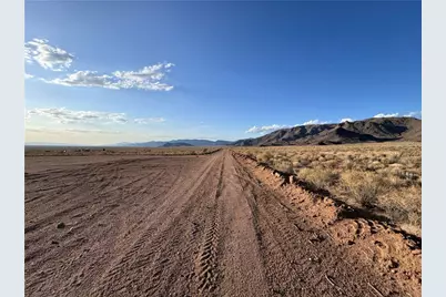 000 N Dustin Drive, Kingman, AZ 86401 - Photo 9