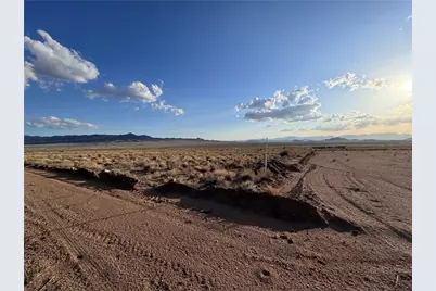 313-35-040 N Dustin Drive, Kingman, AZ 86401 - Photo 3