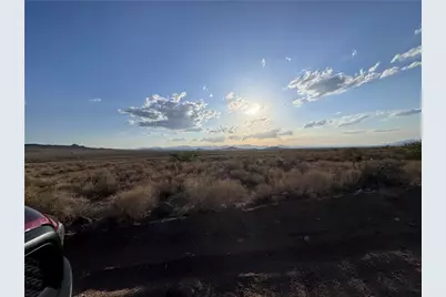 000 N Dustin Drive, Kingman, AZ 86401 - Photo 9