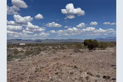 000 N Dome Road, Golden Valley, AZ 86413 - Photo 23