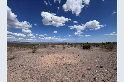 000 N Dome Road, Golden Valley, AZ 86413 - Photo 1