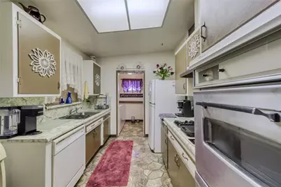 2440 5th Street, Bullhead City, AZ 86429 - Photo 17