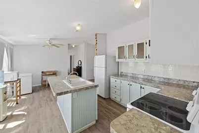 19532 S Lone Ranger Road, Yucca, AZ 86438 - Photo 35