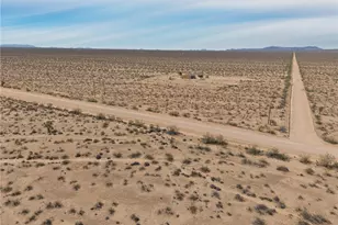 19532 S Lone Ranger Rd, Yucca, AZ 86438 - Photo 55