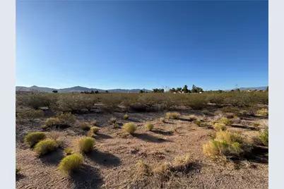 8812 N Ironwood Drive, Kingman, AZ 86401 - Photo 1