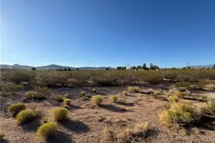 8812 N Ironwood Dr, Kingman, AZ 86401 - Photo 1