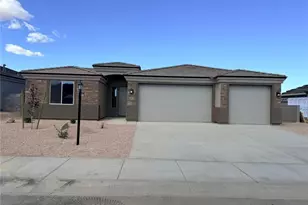 2803 E Cerro Vis, Kingman, AZ 86409 - Photo 1