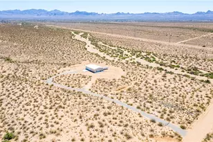 5730 W Golden Valley Dr, Golden Valley, AZ 86413 - Photo 29