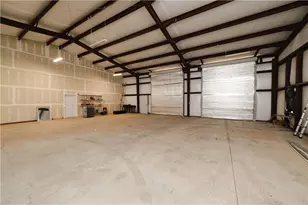 5730 W Golden Valley Dr, Golden Valley, AZ 86413 - Photo 45