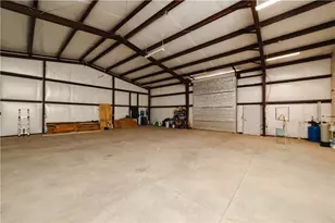 5730 W Golden Valley Dr, Golden Valley, AZ 86413 - Photo 49