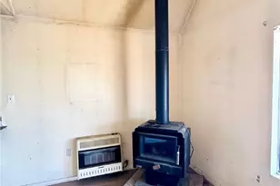 26915 W El Dorado Dr, Seligman, AZ 86337 - Photo 21