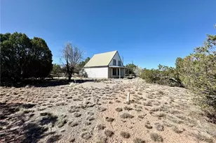 26915 W El Dorado Dr, Seligman, AZ 86337 - Photo 15