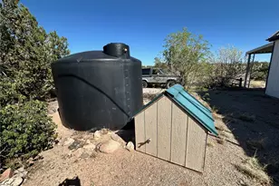 26915 W El Dorado Dr, Seligman, AZ 86337 - Photo 9