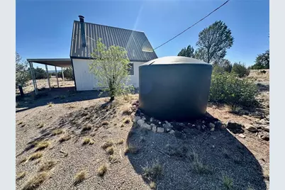 26915 W El Dorado Drive, Seligman, AZ 86337 - Photo 7