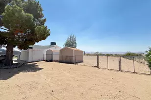 3649 N Bonita Rd, Golden Valley, AZ 86413 - Photo 15