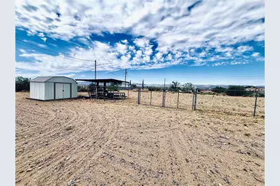 3649 N Bonita Road, Golden Valley, AZ 86413 - Photo 17