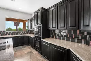 4536 Dora Dr, Golden Valley, AZ 86413 - Photo 19