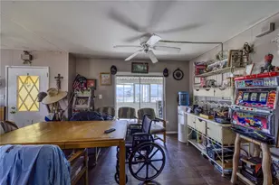 932 Riverfront Dr, Bullhead City, AZ 86442 - Photo 13