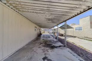 932 Riverfront Dr, Bullhead City, AZ 86442 - Photo 39