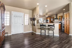 7033 W Zuni Dr, Golden Valley, AZ 86413 - Photo 9