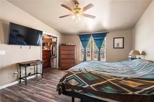 7033 W Zuni Dr, Golden Valley, AZ 86413 - Photo 17