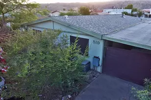 519 Stahlman Dr, Bullhead City, AZ 86442 - Photo 1
