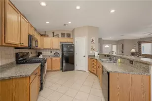 2452 Topanga Dr, Bullhead City, AZ 86442 - Photo 21