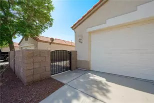2452 Topanga Dr, Bullhead City, AZ 86442 - Photo 5