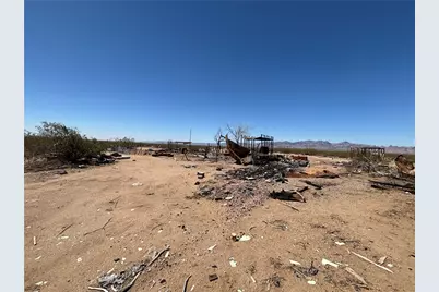 010C Adobe Road, Golden Valley, AZ 86413 - Photo 5