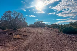 176 N Willows Ranch Rd Rd, Kingman, AZ 86401 - Photo 1