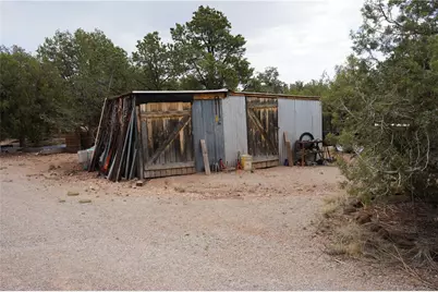 200 Denny 5 Road Road, Peach Springs, AZ 86434 - Photo 23