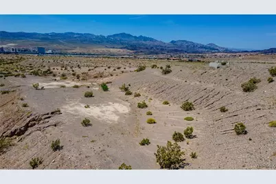 2733 Ironwood Drive, Bullhead City, AZ 86429 - Photo 7