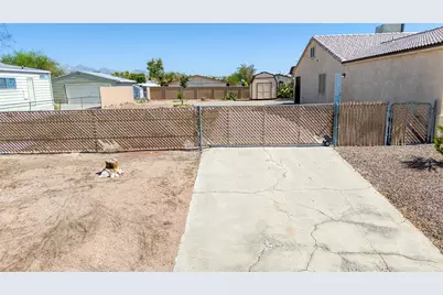 935 Glen Drive, Bullhead City, AZ 86442 - Photo 5