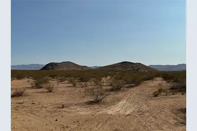 339-46-017 W Mesa Verde, Golden Valley, AZ 86413 - Photo 3