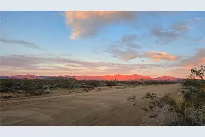 3501 Wild Bill Road, Yucca, AZ 86438 - Photo 5