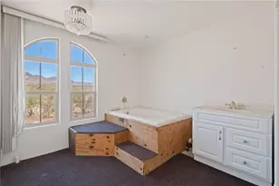 8680 W Bolsa Dr, Golden Valley, AZ 86413 - Photo 19