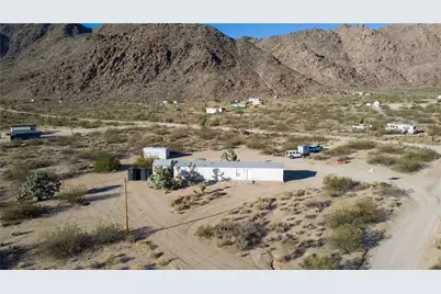 11989 S Howard Road, Yucca, AZ 86438 - Photo 21