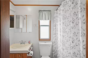 11989 S Howard Rd, Yucca, AZ 86438 - Photo 11