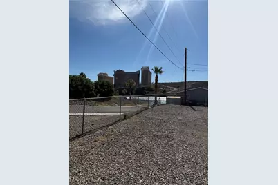 2135 3rd Street, Bullhead City, AZ 86429 - Photo 7