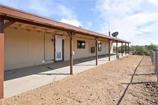 3277 N Kelvin Rd, Golden Valley, AZ 86413 - Photo 21