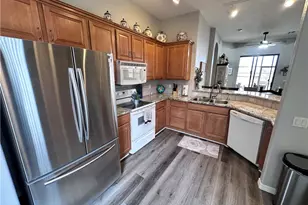 2836 Esmerelda Dr, Bullhead City, AZ 86429 - Photo 5