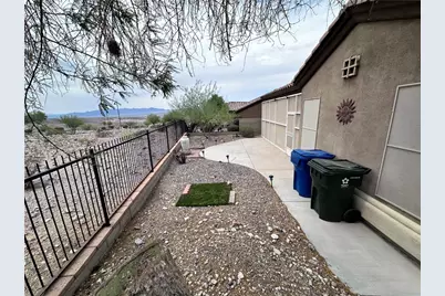 2836 Esmerelda Drive, Bullhead City, AZ 86429 - Photo 13