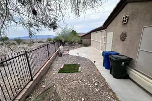 2836 Esmerelda Dr, Bullhead City, AZ 86429 - Photo 13