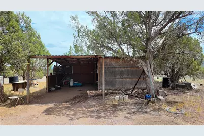 44050 W Fort Rock Road, Seligman, AZ 86337 - Photo 3