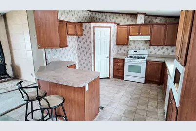 44050 W Fort Rock Road, Seligman, AZ 86337 - Photo 11