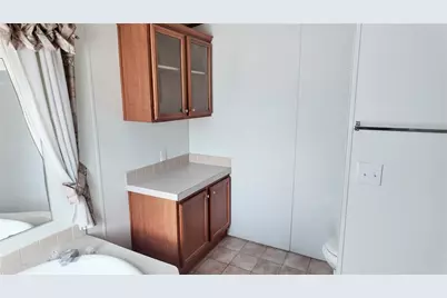 44050 W Fort Rock Road, Seligman, AZ 86337 - Photo 21