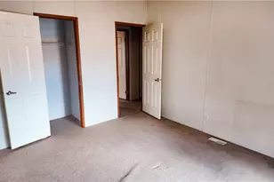 44050 W Fort Rock Rd, Seligman, AZ 86337 - Photo 17