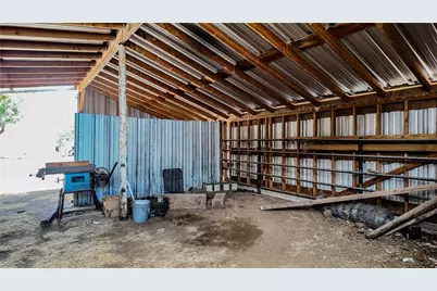 44050 W Fort Rock Road, Seligman, AZ 86337 - Photo 5